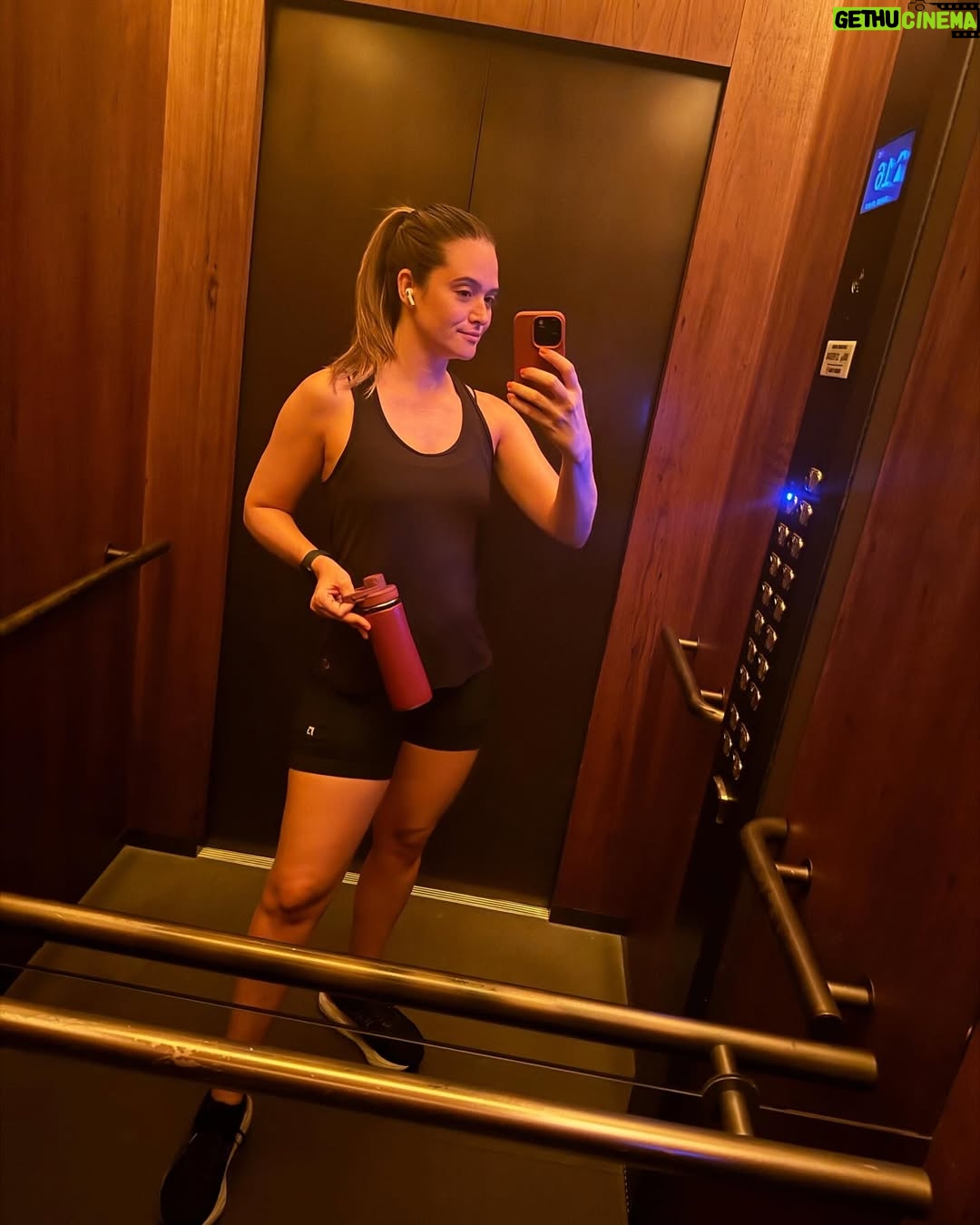 Juliana Paiva - 100.3K Likes - Bons dias🙌🏼🥰✨