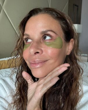 Julieta Ortega Instagram - D-gira.