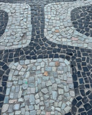 Julieta Ortega Instagram - Prazer em te conhecer, Rio.