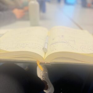Jumoke Odetola Instagram - HAPPILY ADDICTED TO SCHOOL & LEARNING ❤️

From Lagos to London
Expanding my mind & sharpening my craft. 

Stepping into LONDON FILM ACADEMY with open eyes, open mind, and endless curiosity. 
It’s been a week of insight & inspiration already.

Wish me well. 

#investinginknowledge #knowledgeispower  #learningneverstops #jeytenproductions #jumokeodetola #childofgrace #gracetograce
