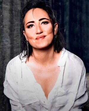 KT Tunstall Instagram - Enjoy this interview I did with Sunday Mail where I discuss everything from bumping into Björk in a bathroom to dressing up as Danny Zuko for my 11th birthday!

#kttunstall