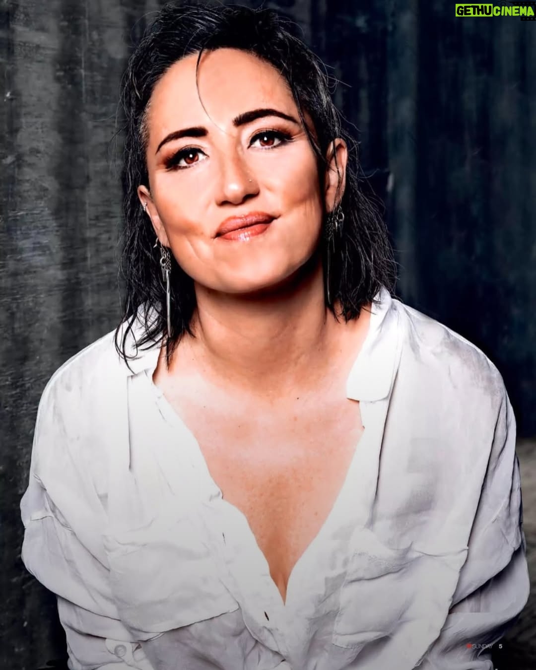 KT Tunstall - 4.2K Likes - Enjoy this interview I did with Sunday Mail where I discuss everything from bumping into Björk in a bathroom to dressing up as Danny Zuko for my 11th birthday!
#kttunstall