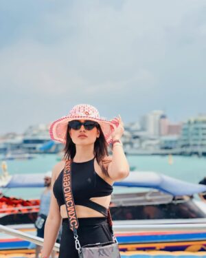 Kanak Pandey Instagram - ✨🏝️ 
.
.
#beachvibes #blackgirlmagic #patayathailand