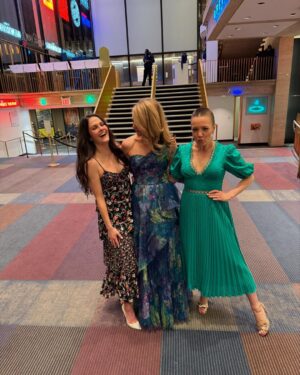 Kara Lindsay Instagram - These girls! Meet you here again same time next year to celebrate another Broadway opening for Jer. Jk. I mean who knows?!
This seems to be our yearly tradition. 
#jercheersquad #ashcheersquad #anotheropenin’ 🎉 #floycollins #Gatsby

📷 @brauhala