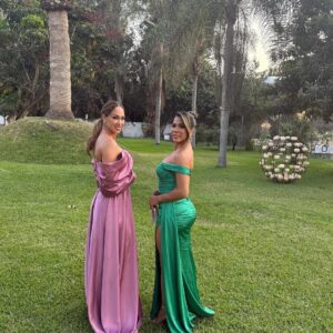 Karen Dejo Instagram - Matrimonio de Ale y Said💍✨felices por ustedes que viva el amor❤️con las de siempre 🫶