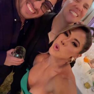Karen Dejo Instagram - Matrimonio de Ale y Said💍✨felices por ustedes que viva el amor❤️con las de siempre 🫶