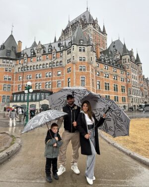 Karen Dejo Instagram - Quebec City - Château Frontenac - With my boys, I love them❤️