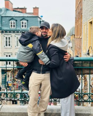 Karen Dejo Instagram - Quebec City - Château Frontenac - With my boys, I love them❤️
