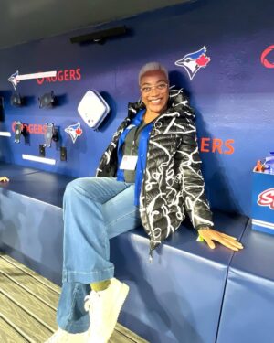 Karen Robinson Instagram - Y’all - what even is my life??? Number eleventy seven thousand on Things I Didn’t Even Know I Had On My 🪣Bucket🪣 List!!!

Thank you ⚾️ @bluejays  for having li’l ol’ can’t-throw-can’t-catch me as your Ceremonial First Pitcher. No one important was maimed, and I did not humiliate myself, and adorbs @mason.fluharty took my acting notes and pitched like a champ, and WE WON!!!!🎉🎉🎉 (Y’all welcome😁)

Best of all - I got to hang with my @lawandorderto peeps - @kccollinsworld (and kid), @stephenacshinn (from @larkproductions ), and @alessiastaff and #kalestockwell (🙏🏽for taking such good care of us, @rogers ). *** @j_mcintyre5 missed my first pitch because 🍤🍱🍔, and I told him I was gonna tell EVERYBADDY!!!***

Finally, I showed up “jersey cute” because
💋 @lady_kerry
🧑🏼‍🦱@lorrij_texturedbeauty

🙏🏽🙏🏽🙏🏽⚾️🧢🇨🇦❤️🙏🏽🙏🏽🙏🏽