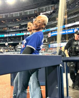 Karen Robinson Instagram - Y’all - what even is my life??? Number eleventy seven thousand on Things I Didn’t Even Know I Had On My 🪣Bucket🪣 List!!!

Thank you ⚾️ @bluejays  for having li’l ol’ can’t-throw-can’t-catch me as your Ceremonial First Pitcher. No one important was maimed, and I did not humiliate myself, and adorbs @mason.fluharty took my acting notes and pitched like a champ, and WE WON!!!!🎉🎉🎉 (Y’all welcome😁)

Best of all - I got to hang with my @lawandorderto peeps - @kccollinsworld (and kid), @stephenacshinn (from @larkproductions ), and @alessiastaff and #kalestockwell (🙏🏽for taking such good care of us, @rogers ). *** @j_mcintyre5 missed my first pitch because 🍤🍱🍔, and I told him I was gonna tell EVERYBADDY!!!***

Finally, I showed up “jersey cute” because
💋 @lady_kerry
🧑🏼‍🦱@lorrij_texturedbeauty

🙏🏽🙏🏽🙏🏽⚾️🧢🇨🇦❤️🙏🏽🙏🏽🙏🏽