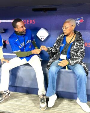 Karen Robinson Instagram - Y’all - what even is my life??? Number eleventy seven thousand on Things I Didn’t Even Know I Had On My 🪣Bucket🪣 List!!!

Thank you ⚾️ @bluejays  for having li’l ol’ can’t-throw-can’t-catch me as your Ceremonial First Pitcher. No one important was maimed, and I did not humiliate myself, and adorbs @mason.fluharty took my acting notes and pitched like a champ, and WE WON!!!!🎉🎉🎉 (Y’all welcome😁)

Best of all - I got to hang with my @lawandorderto peeps - @kccollinsworld (and kid), @stephenacshinn (from @larkproductions ), and @alessiastaff and #kalestockwell (🙏🏽for taking such good care of us, @rogers ). *** @j_mcintyre5 missed my first pitch because 🍤🍱🍔, and I told him I was gonna tell EVERYBADDY!!!***

Finally, I showed up “jersey cute” because
💋 @lady_kerry
🧑🏼‍🦱@lorrij_texturedbeauty

🙏🏽🙏🏽🙏🏽⚾️🧢🇨🇦❤️🙏🏽🙏🏽🙏🏽