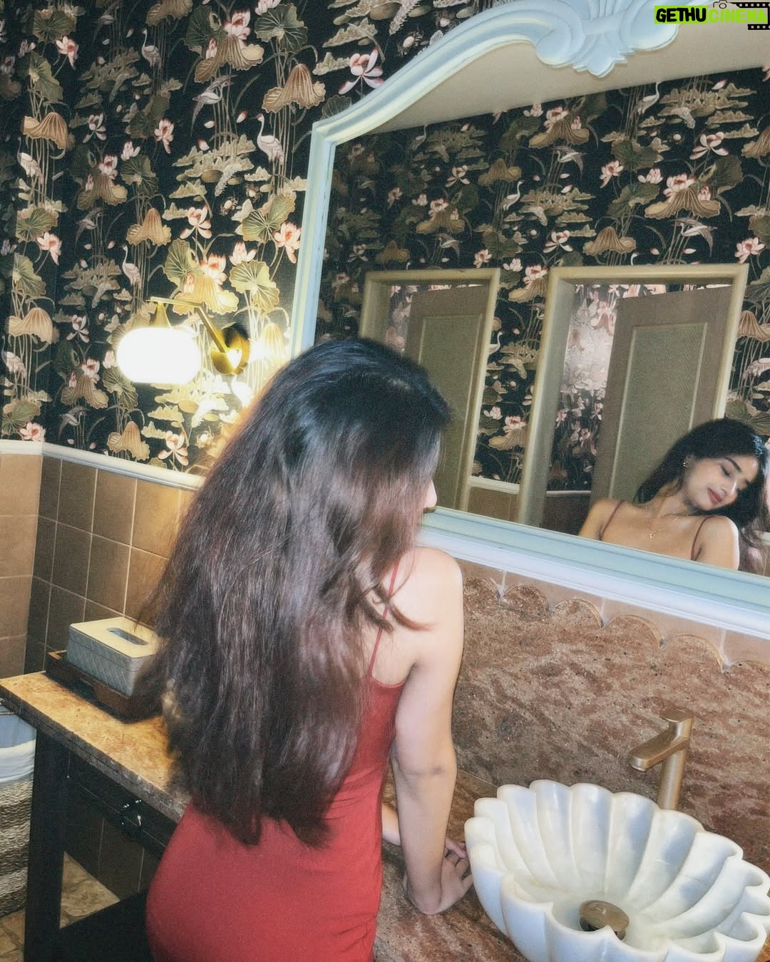 Kasak Singh - 5.8K Likes - cherry red🍒💋⭐️
#explore #fyp #foryoupage #reddress