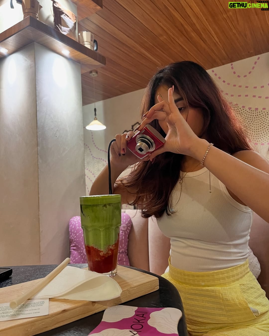 Kasak Singh - 10.4K Likes - strawberry & lemon 🍓⊹₊⟡⋆🍋
#explore #fyp #explorepage #cafe #foryoupage