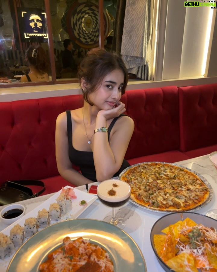 Kasak Singh - 3.8K Likes - Yumdump🍽️🍣
#explore #fyp