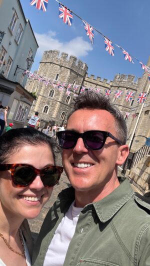 Katarzyna Cichopek Instagram - Nasz piątek jest królewski 👑#windsor