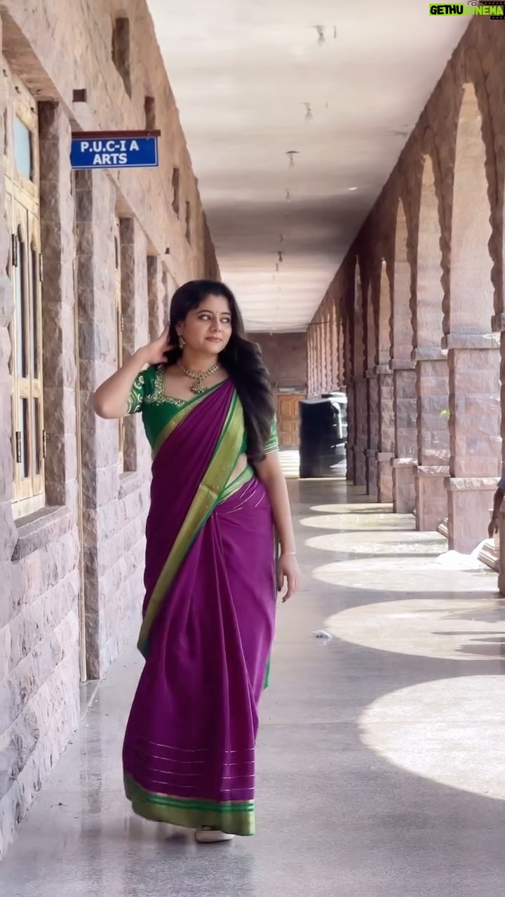 Kaveri Bagalkote - 28.1K Likes - 💚✨
#kaveribagalkote #makeupartist