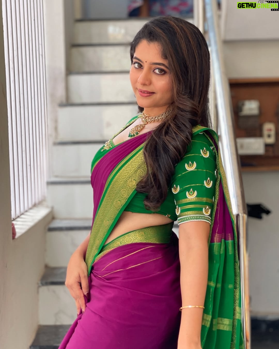 Kaveri Bagalkote - 13.8K Likes - 💚💚
#kaveribagalkote