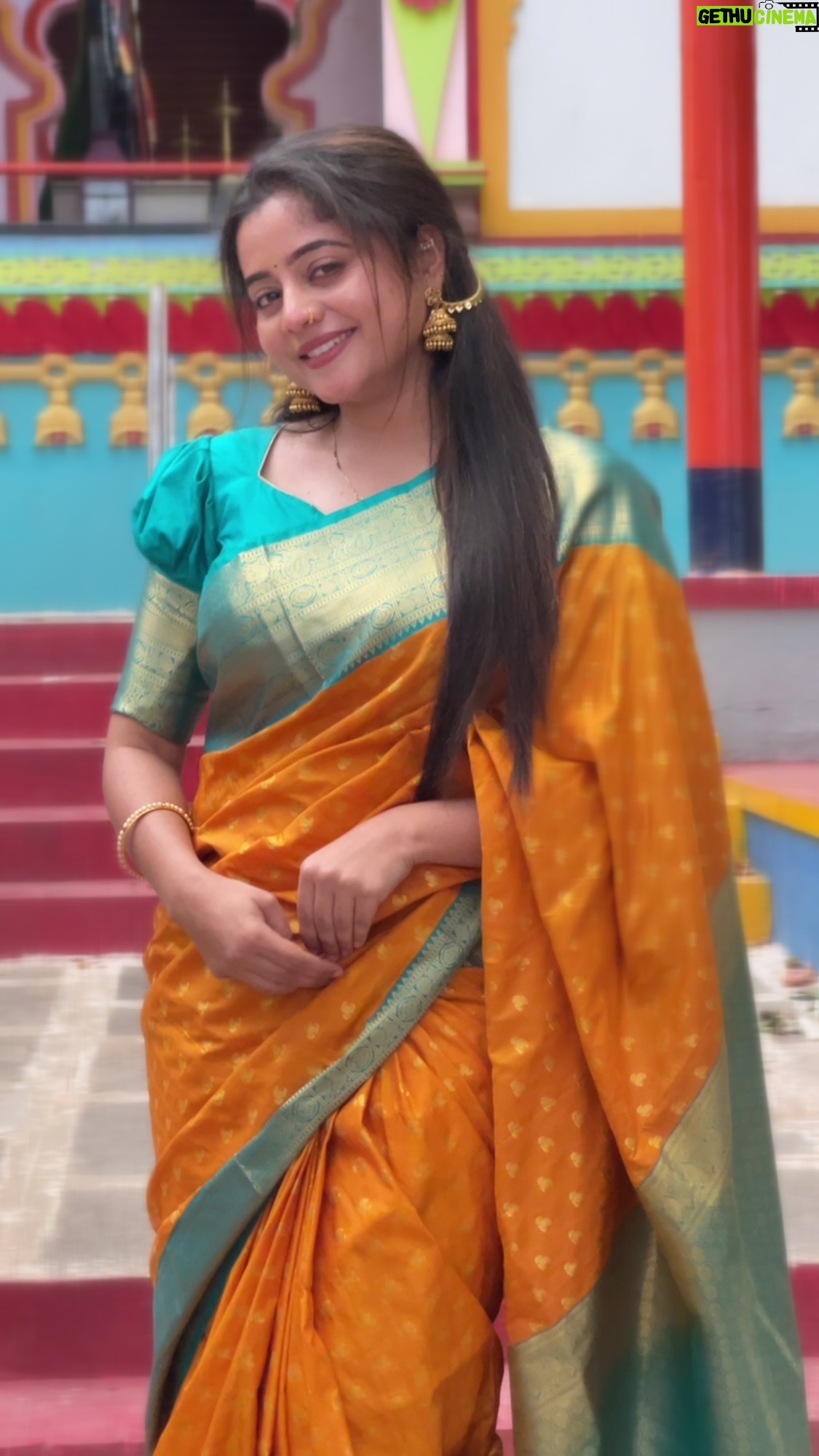 Kaveri Bagalkote - 5.8K Likes - 🧡
Thanks for this beautiful saree aishu
#kaveribagalkote #makeupartist #kannada #love #trending #reels #makeup #hairstyle