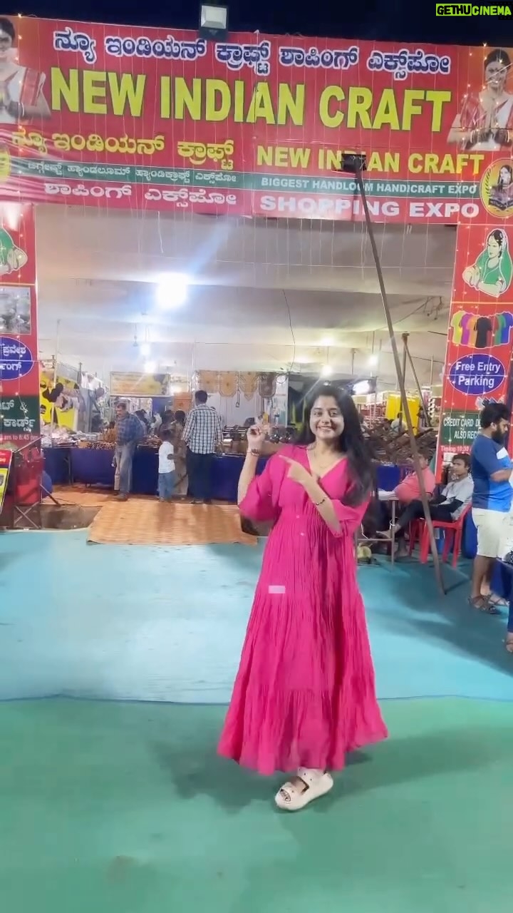 Kaveri Bagalkote - 3.3K Likes - New Indian craft sale
Near navanagara kalidas circle
Don’t miss to visit here 🥰
#kaveribagalkote #makeupartist