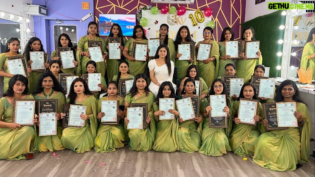 Kaveri Bagalkote - 1K Likes - Congratulations my dear students
All the very best 💐👍✨
#kaveribagalkote #makeupartist