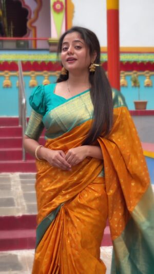 Kaveri Bagalkote Instagram - 🧡

#kaveribagalkote #makeupartist