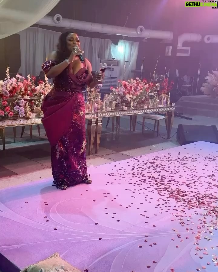 Kehinde Bankole - 58.8K Likes - Some fun was had ❤️
Captain Degzy’s wedding Tbt 😍. @tomiwasage slide 6 has a show, please get tickets and support massively 🙏🏽. Last slide I met a cute lil friend!😀
Photos @suruzyshotit