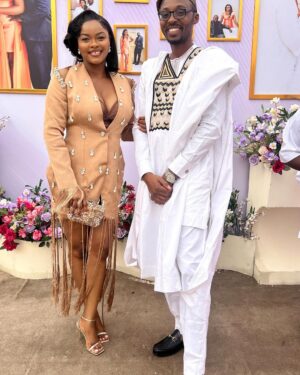 Kehinde Bankole Instagram - Some fun was had ❤️ 
Captain Degzy’s wedding Tbt 😍. @tomiwasage slide 6 has a show, please get tickets and support massively 🙏🏽. Last slide I met a cute lil friend!😀
Photos @suruzyshotit