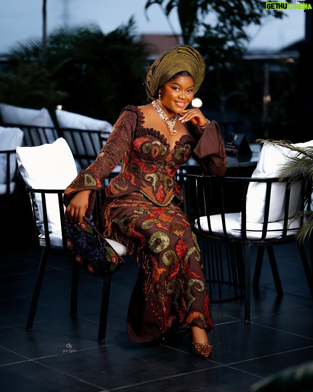 Kehinde Bankole - 63.1K Likes - A total Queen. Wearing the delicately hand crafted beauty by @houseofmaryjane 💕😍♥️
Fashion designer: @Houseofmaryjane
Event planner: @Bprimeevents
Makeup artist : @Glambyluchie
Hairstylist: @Slayedbyify
Bridal robe : @houseofmaryjane
Gele artist: @Chizzys_gele
Videographer: @Sirhills.films
Photographer: @DavidSignature3
Hand fan & accessories: @Tamaracraftworld
Shoe & purse: @Sparklinggoldngems