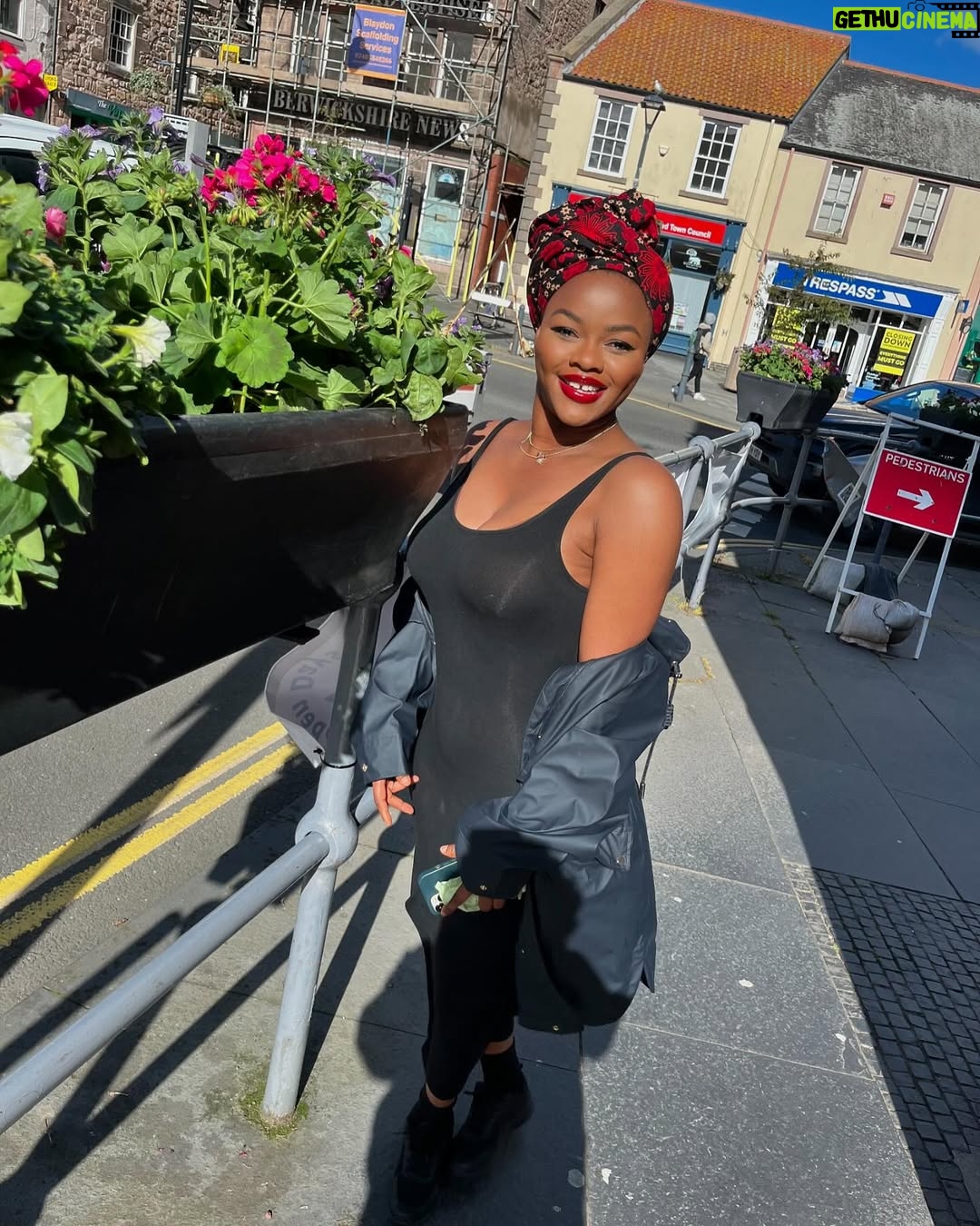 Kehinde Bankole - 36.6K Likes - BERWICK UPON TWEED. Positive confessions only. Upward and onward 😍