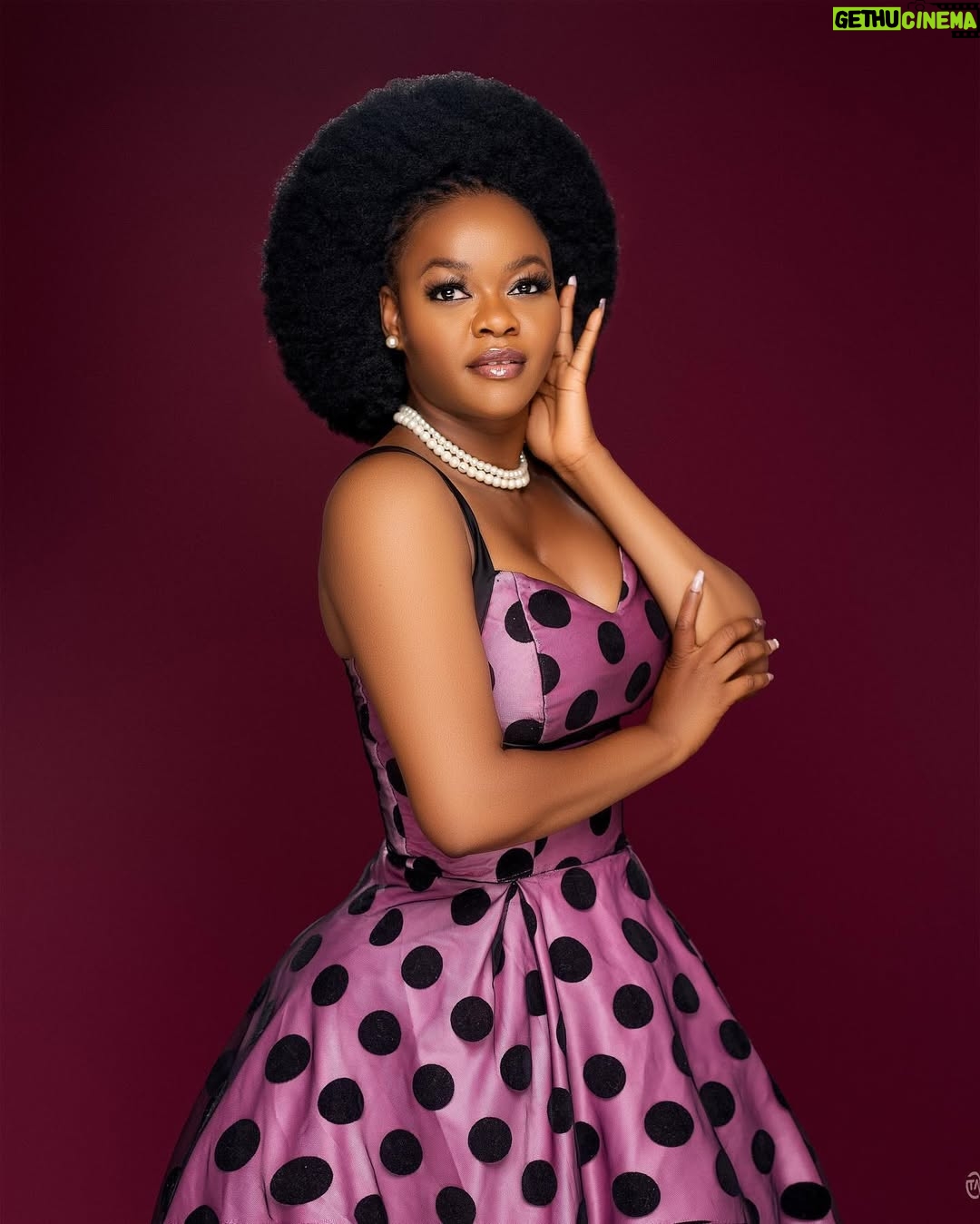 Kehinde Bankole - 41.5K Likes - 💝
dress @ruktem_couture
Jewelry @faragemstones