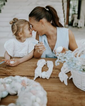 Klaudia Halejcio Instagram - Happy Easter! 🐣💐

@patrz_wspomnienie 📸