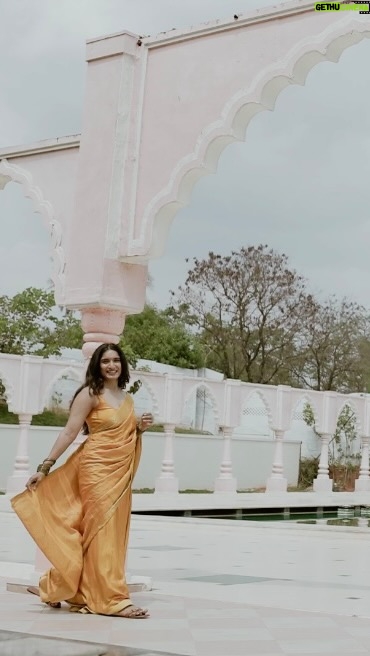 Krishi Thapanda - 2.6K Likes - 5 stunning spaces, one unforgettable wedding destination. BougainvilāLa is where every corner tells a story ā from serene lawns to floating mandaps, your perfect celebration starts here.
@krishithapanda
Book your venue now, call 91 8660654160.
#bigbosskannada #krishitapanda #weddingvenue #weddingresort #outdoorvenue #floatingmandap #poolmandap #poolwedding #bangalorevenue #bangaloreweddingphotographer #kannadacinema #kannadaactress #weddingblog