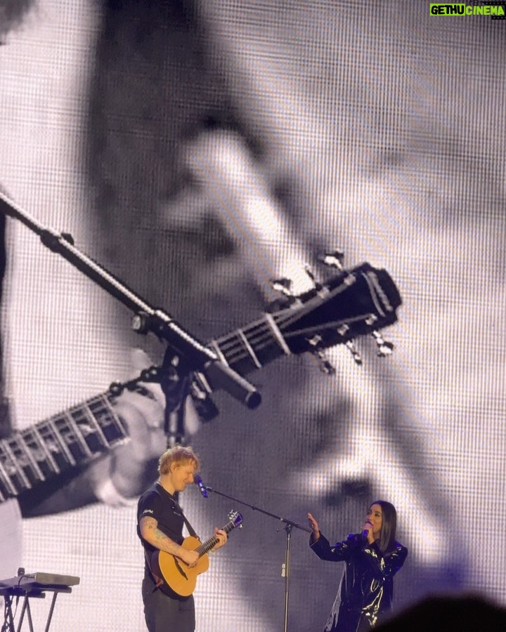 Krishi Thapanda - 24.7K Likes - No one asked but saved for later š¤šø
#edsheeran #concert
