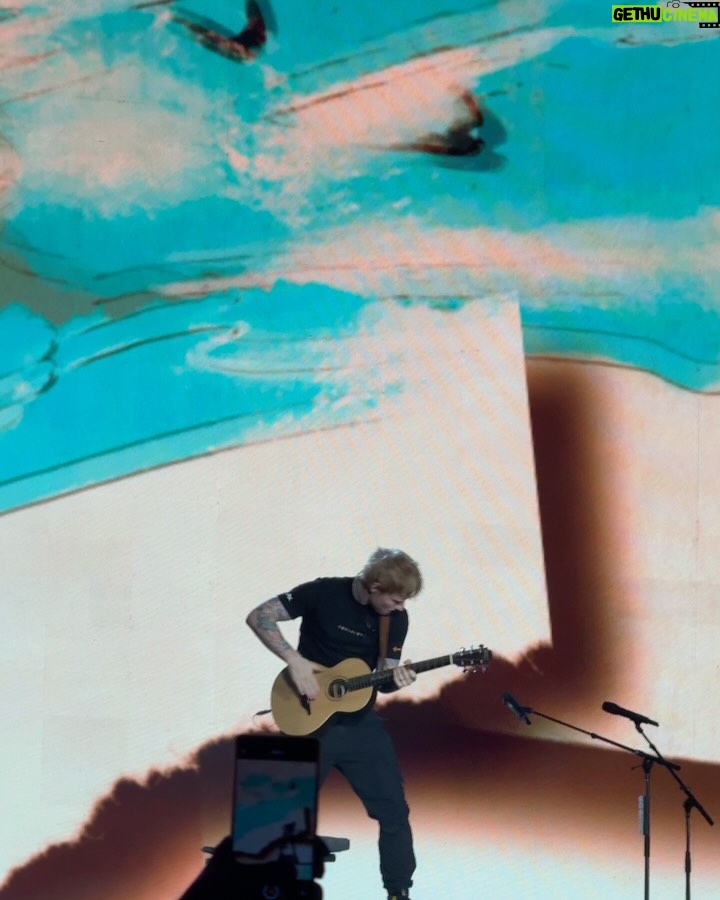 Krishi Thapanda - 24.7K Likes - No one asked but saved for later š¤šø
#edsheeran #concert