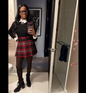 LaTanya Richardson Jackson Instagram - Zoe Dove we celebrate your born day with exuberance and great Joy! 🙏🏾🙏🏾🥳🥳 
You never disappoint. ♥️♥️
Love You. MOM & DAD @zoedove