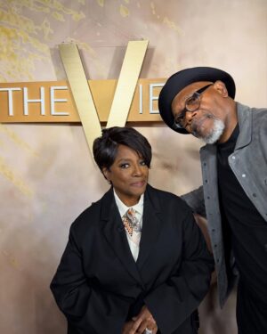 LaTanya Richardson Jackson Instagram - Thank you to the Gracious People of @theviewabc for welcoming me this morning on behalf of PURPOSE! 💙 🩵 

My Sweetie Pie @whoopigoldberg gifted me a batch of her special homemade “WhoopBee Honey”. You’ll get the sweet reference when you see @purposeonbroadway 😉🍯🐝

P.S. @ananavarrofl stopped by with my little friend Cha Cha 🐶