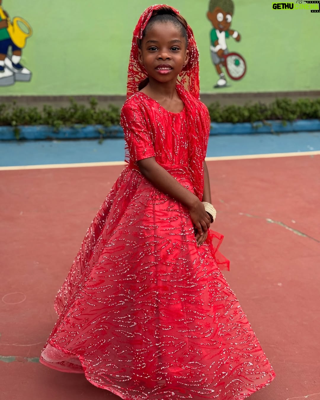 Laura Ikeji - 11.2K Likes - Real life princess. My baby Laurel .
Isn't she lovely !