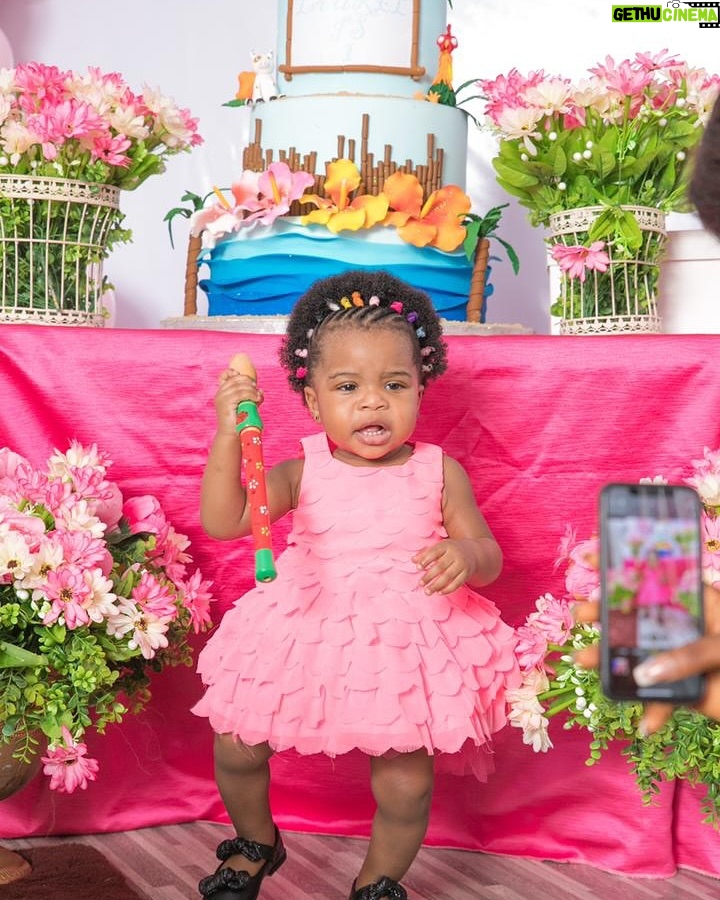 Laura Ikeji - 30.7K Likes - Big 5. Happy birthday to my daughter Laurel, my baby, my first girl. I love u so much Laurel. U make me proud. God bless u. May u grow to see ur own children, grand n great grandchildren . May u live a fulfilled life. A life full of fun, joy n laughter. I love u.