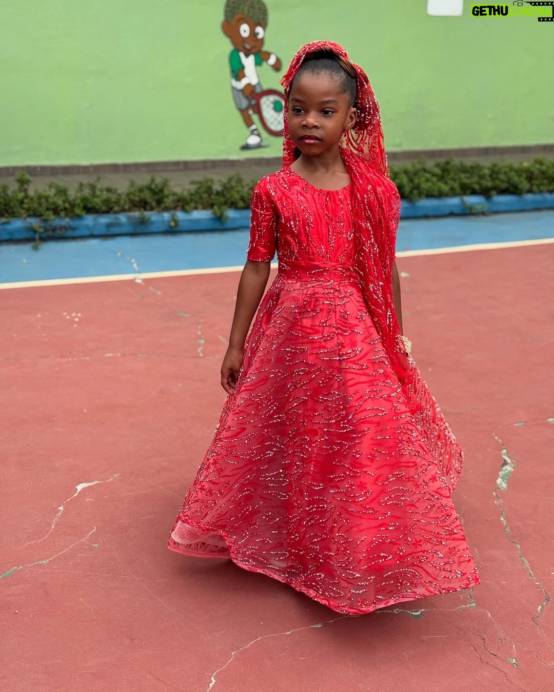 Laura Ikeji - 11.2K Likes - Real life princess. My baby Laurel .
Isn't she lovely !