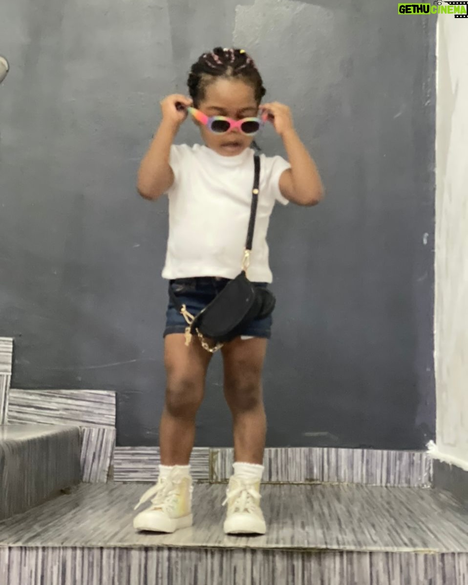 Laura Ikeji - 30.7K Likes - Big 5. Happy birthday to my daughter Laurel, my baby, my first girl. I love u so much Laurel. U make me proud. God bless u. May u grow to see ur own children, grand n great grandchildren . May u live a fulfilled life. A life full of fun, joy n laughter. I love u.