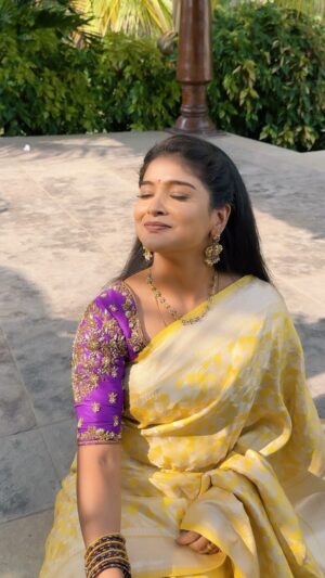 Lavanya Instagram - Saree love never ends 🥰❤️❤️ 
This saree is from @asthasilks_sarees 

#reels #viralreels #instareels #instaviral #viral #instagram #instalove #instagramreels #tradition #saree #explorepage #shashilavanya