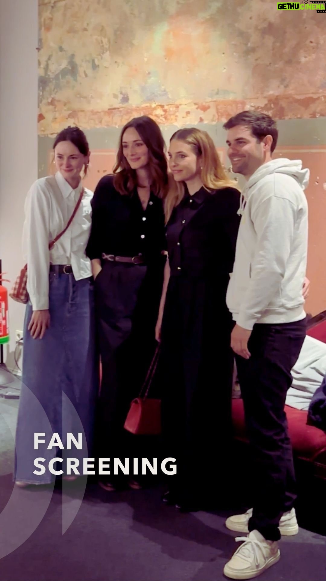 Lea van Acken - 468 Likes - 🎥 Welch ein toller Kinoabend! Die Gewinner:innen unserer Verlosung konnten am Montag gemeinsam mit unseren Botschafter:innen @lucasreiber, @ehrlichmaria und @lea_van_acken IN LIEBE, EURE HILDE im @klickkino schauen! 🍿 Anschließend gab es ein spannendes & emotionales Q&A mit Alexander Scheer und @sina_martens aus dem Cast. 💭

#Lola25 #DeutscherFilmpreis #Kino #InLiebeEureHilde #Filmpreis #Screening