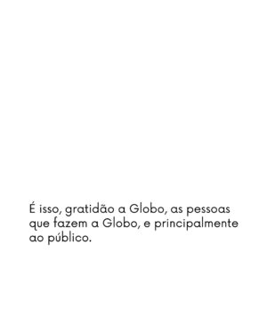 Leandra Leal Instagram - Eu achava muito estranho quando as pessoas chamavam a Globo de casa. Afinal era um empresa, e é meio estranho romantizar viver no trabalho. Mas com o tempo esse nome casa foi fazendo sentido pra mim através das relações que eu construí nessa empresa. Eu vivi grandes amizades nesses 30 anos de Globo, por mais industrial que fosse o ritmo, a criatividade é sempre um fluxo e as relações que ali se criam são íntimas, intensas no tempo infinito e limitado de cada projeto. Encontrar alguém em cena é conhecer seu íntimo. É tão bonito esse ritmo, a cada escalação novas conexões, que depois se afastam e se reaproximam por segundos quando nos esbarramos em algum corredor. Encontros em mar aberto, como num mergulho de snorkel avistar um peixe raro. Minha profissão é feito uma colcha de retalhos, bordada por muitas mãos, mãos dadas, com esmero por cada detalhe. Cada trabalho, além de encontros, traz também aprendizado. Aprender uma coisa nova aos 17 anos, aos 30, aos 40, pode ser um sentimento, um idioma ou um instrumento. Domar os sentidos, não sentir frio num estúdio com roupa de praia, não sentir calor numa roupa do século XVII numa cidade cenográfica em Curicica no século XXI. Aprender a decorar em pouco tempo, levar uma personagem durante um ano e viver com ela as coisas mais banais e os eventos extraordinários que marcam uma novela: perder alguém, trair, ser traída, se vingar… fazer bem 40 cenas por dia. 40! Escolher as prioridades e aceitar seus limites. Acelerar o processo sem deixar de passar por cada etapa. A coisa mais valiosa que eu levo dessa casa são as pessoas, que não moram nessa casa, mas construíram a sua história. (Continua nos comentários)