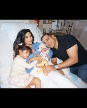 Leyla Milani Instagram - Happy Mother’s Day to all the beautiful moms. 🌸🌸🌸🌸🌸🌸🌸🌸🌸