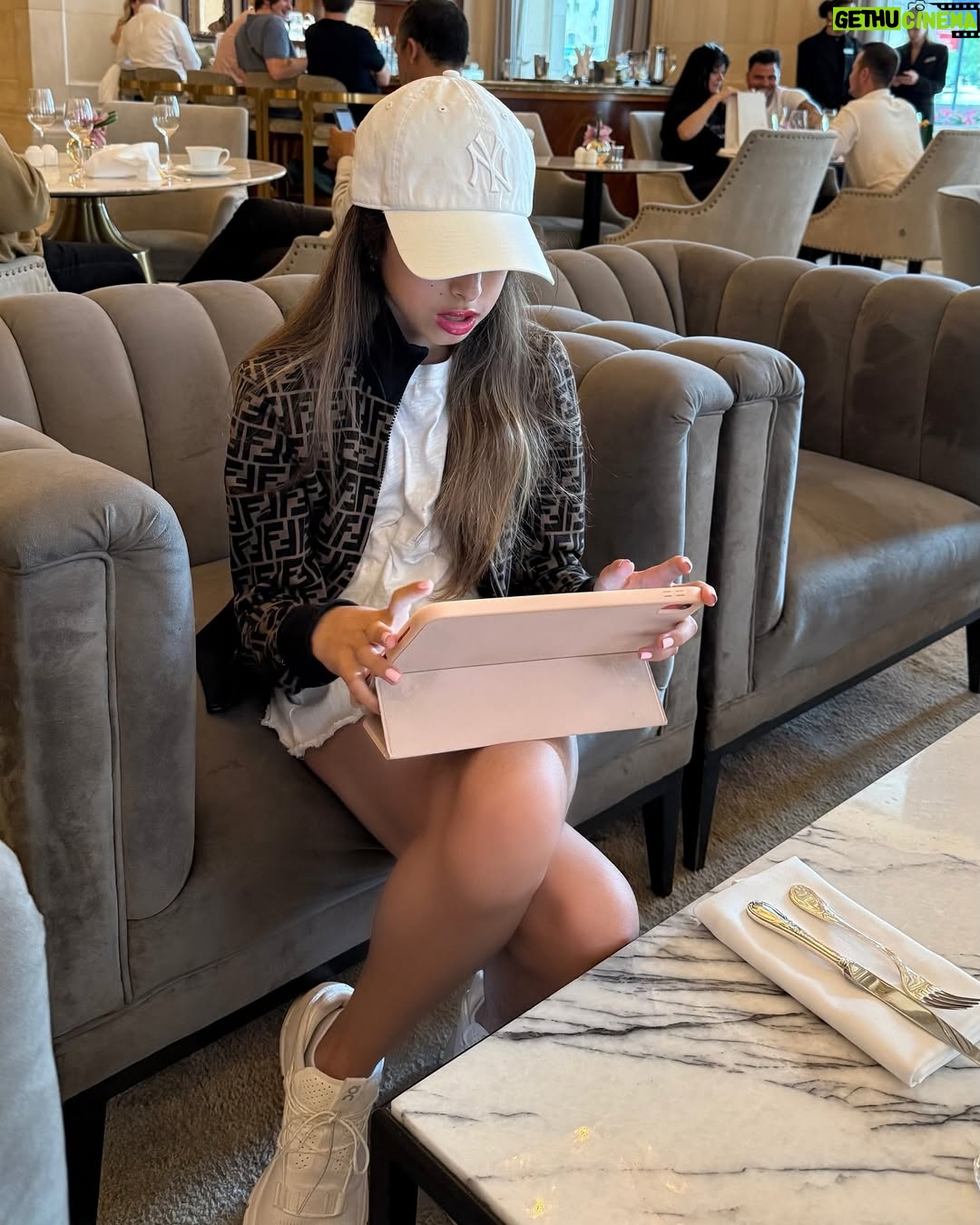 Leyla Milani - 4.7K Likes - I love New York 🍎