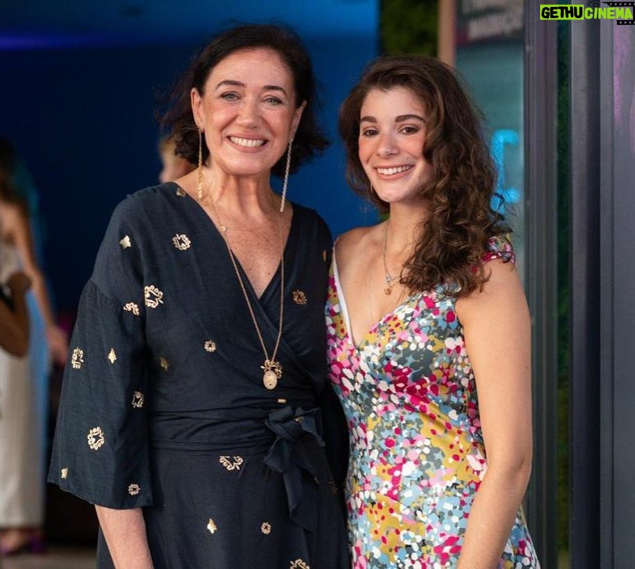 Lilia Cabral - 22.7K Likes - Que maravilha estar com a @giuliabertolli em Lisboa e ainda poder rever tantos amigos queridos ❤️🇵🇹 @globointernacional
#tvglobo #lisboa