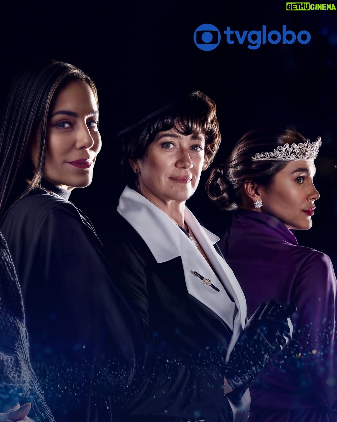 Lilia Cabral - 23.9K Likes - Elas marcaram gerações com olhares que diziam tudo. Odiadas por uns, amadas por outros… mas inesquecíveis por todos. 💥 #TVGlobo60Anos