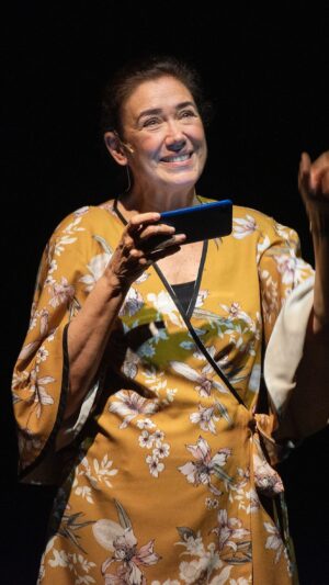 Lilia Cabral Instagram - A Lista” estreia no Teatro FAAP em 27 de junho! 

Estrelada por Lilia Cabral e Giulia Bertolli, o espetáculo se passa no coração de Copacabana, onde uma aposentada e sua jovem vizinha criam uma conexão inesperada que transforma suas vidas. Entre risos, lágrimas e descobertas, “A Lista” fala sobre afeto, solidão e o poder dos encontros que mudam tudo. 

 
 Sessões: sextas e sábados, às 20h | domingos, às 17h 

 Garanta seu ingresso pelo link na bio! 

#NaFAAP #TeatroFAAP #ALista #TeatroBrasileiro
