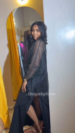 Lilian Esoro Instagram - Scoop this lush hand beaded Kimono Abaya from @abayabylioca 

Hair @liocahair
