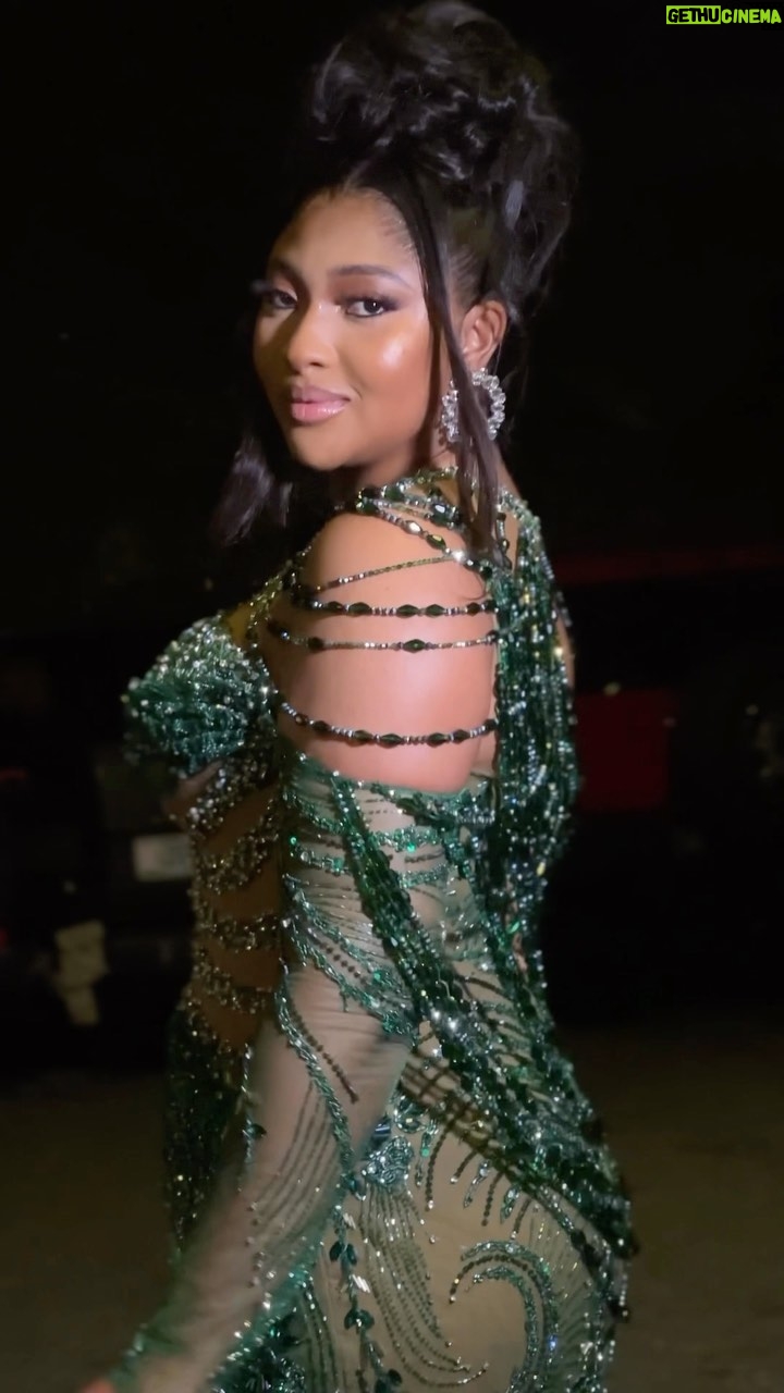 Lilian Esoro - 45K Likes - Green remains my Fav. 💚
Makeup- @bibyonce
Outfit- @lara.evelyn.designs
Clutch x Shoes - @thepoloavenue
#amvca2023 #amvca9 #amvca @africamagic